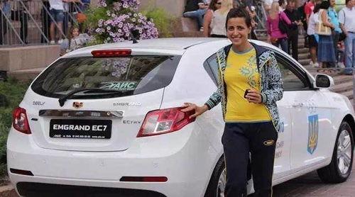 华人偶遇国产车视频大全,华人偶遇视频大盘点  第2张