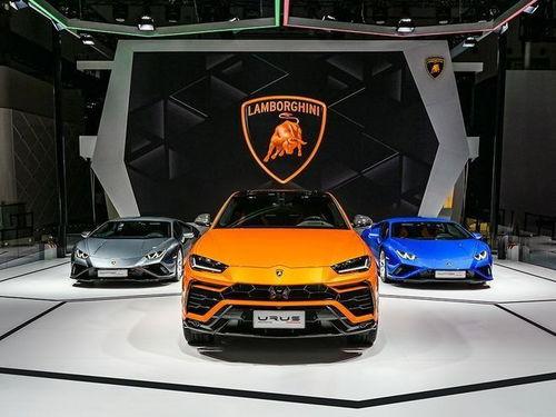 国产高档车爆漆视频播放,揭秘高端汽车漆面质量问题  第2张